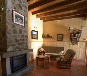 Гостиница Casa Rural Valdeascas  Наварредонда-Де-Гредос